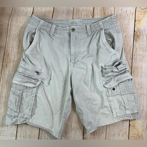 American Eagle Longer Length Cargo Shorts Size 36